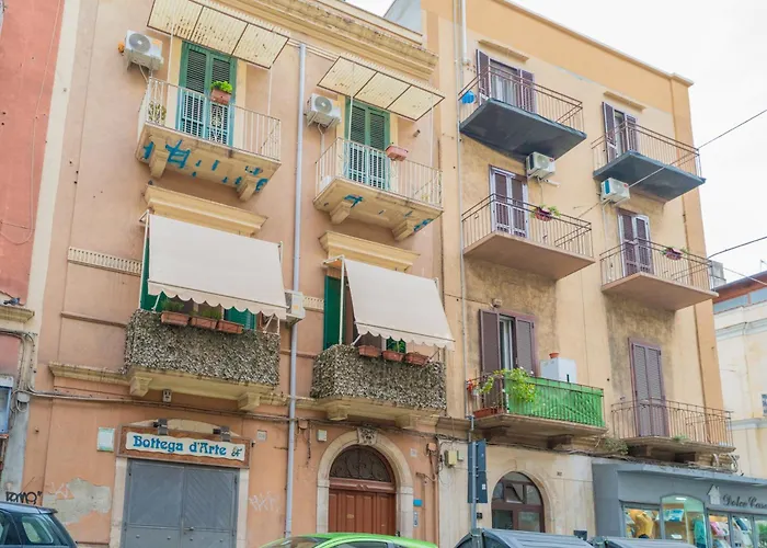 Dimora Dante 310 Appartamento *